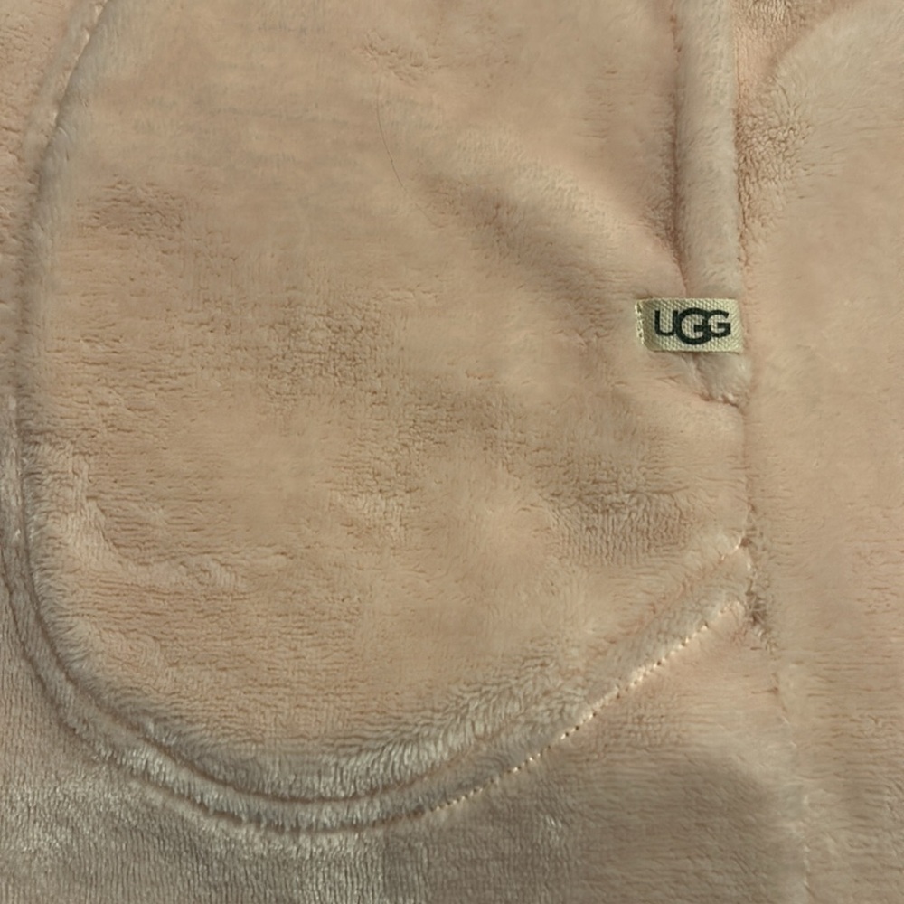 UGG Miranda Soft Light Fleece Bath Robe in Ice Pink, Size Medium - Picture 10 of 10